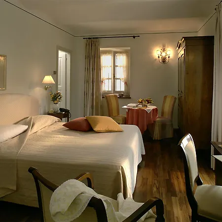 Marcarini Country house *
