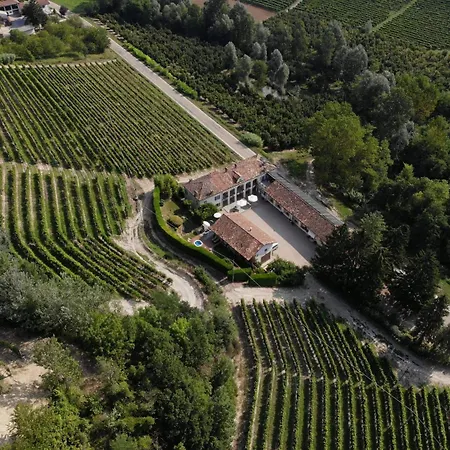 Marcarini Country house *
