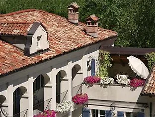 Casa di campagna Marcarini